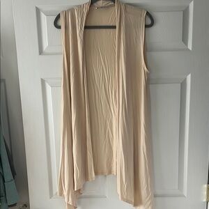Cream Sleeveless Drape Vest